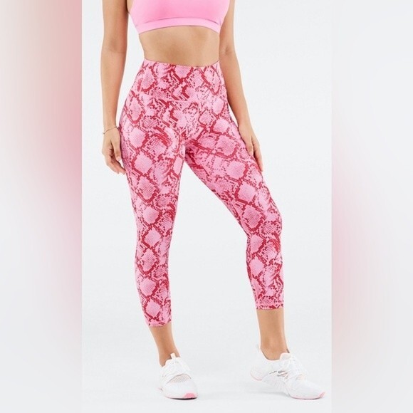 Define PowerHold® Made By Fabletics High-Waisted Women's Capri Leggings (Size M) - Picture 2 of 13